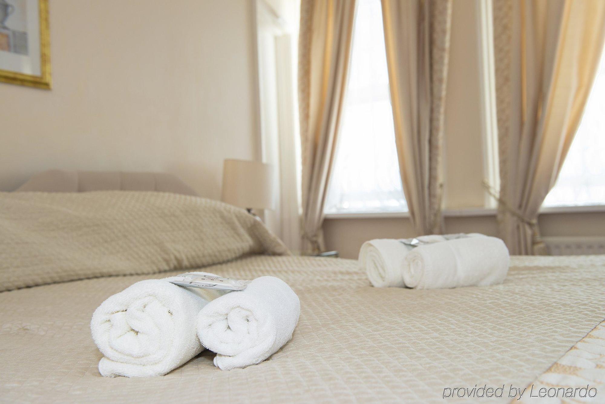 Albany Lions Hotel Eastbourne Eksteriør bilde