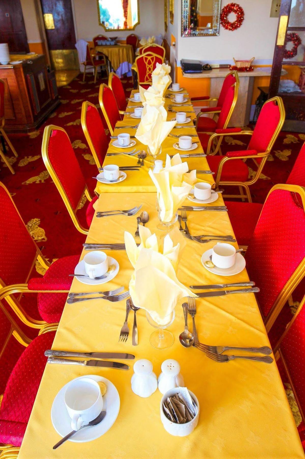 Albany Lions Hotel Eastbourne Eksteriør bilde