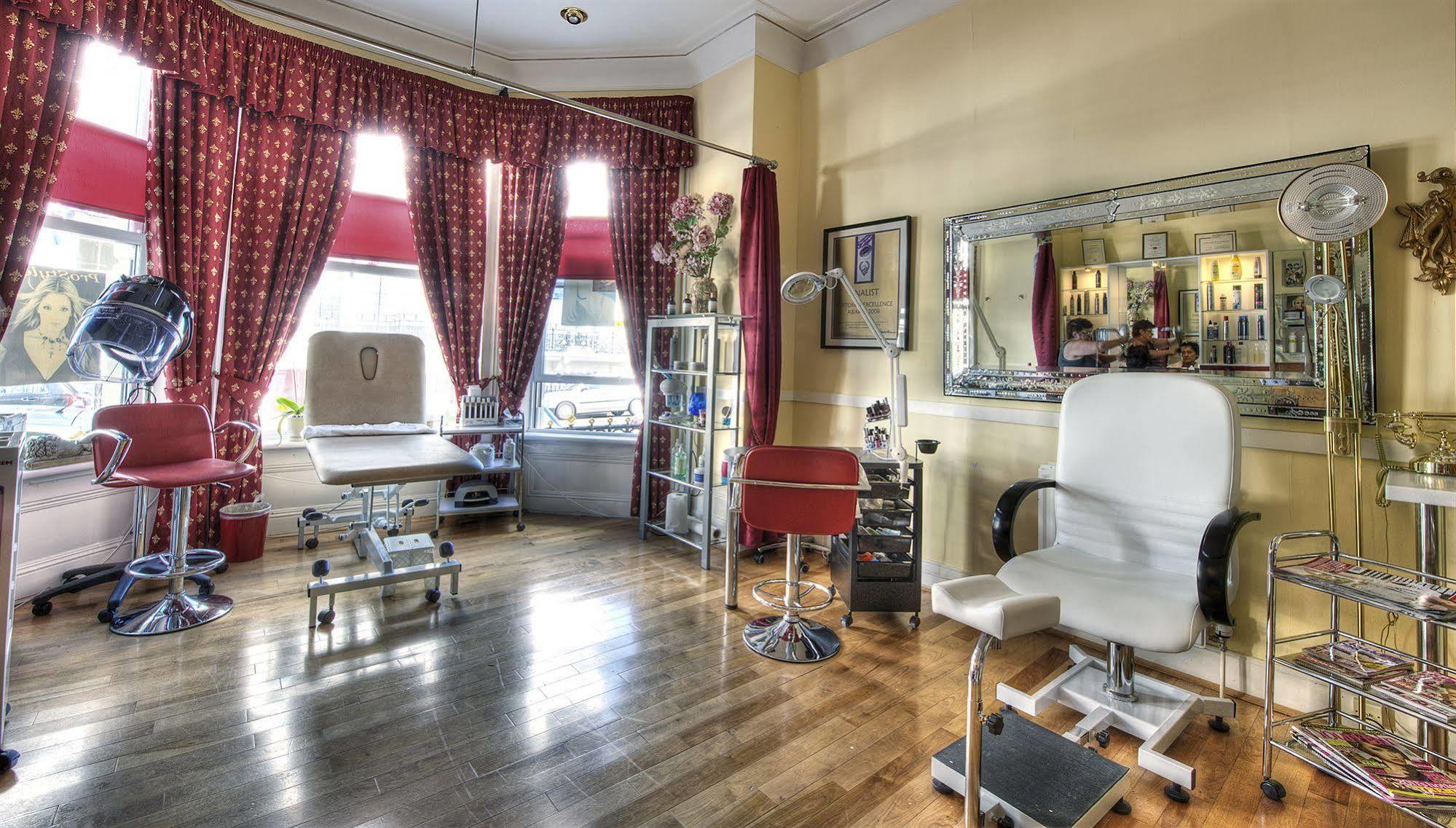 Albany Lions Hotel Eastbourne Eksteriør bilde